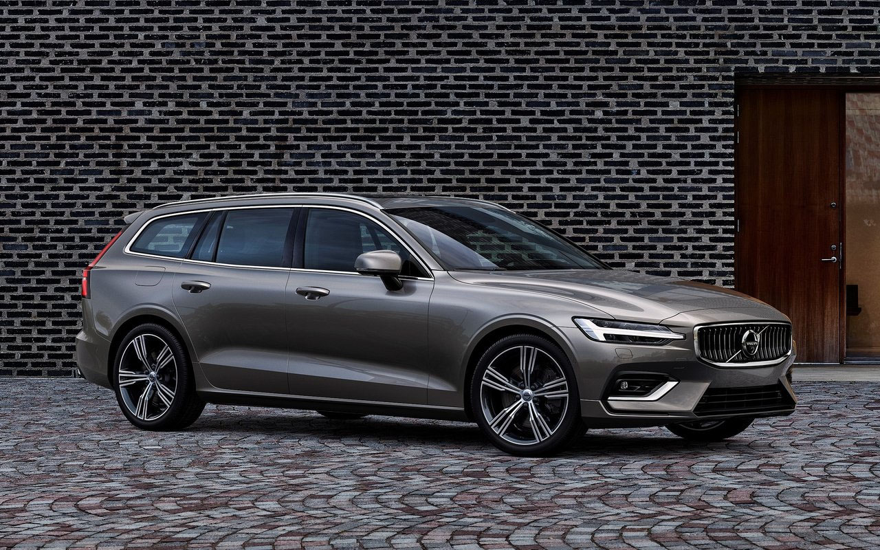 Volvo V60 фото вид сбоку